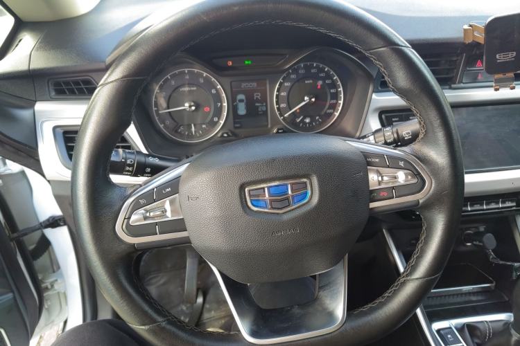 Used Geely Auto Vision X3 2019 Upgraded Model 1.5L CVT Elite Version
