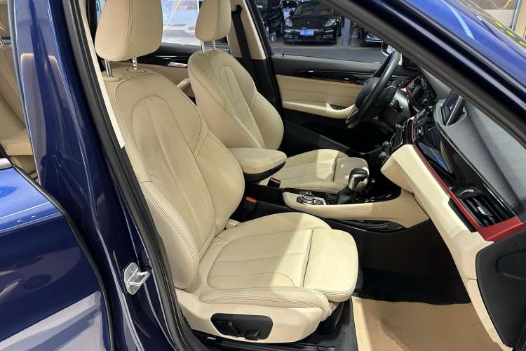 Used BMW X1 2016 sDrive20Li Luxury Model
