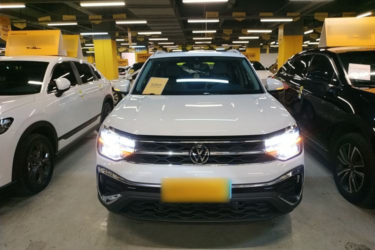 Used Volkswagen Tharu 2023 300TSI Two-Wheel-Drive Moonlight Edition
