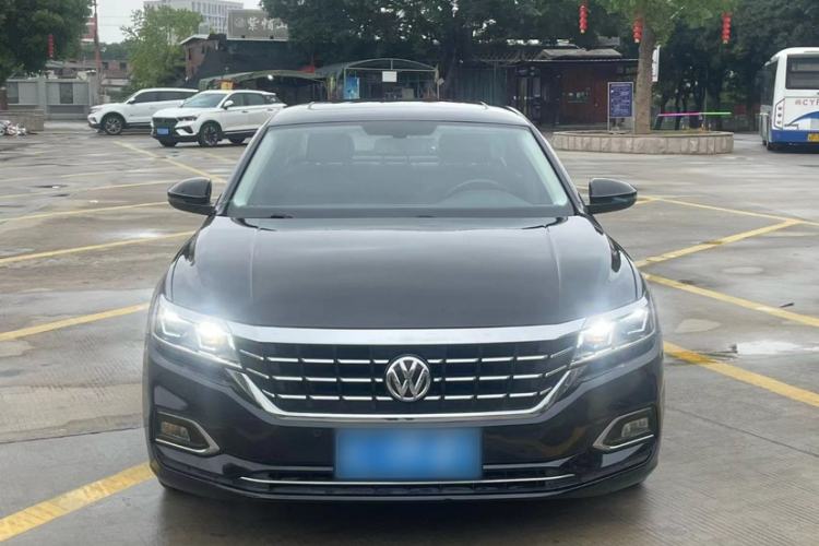 Used Volkswagen Passat 2020 330TSI Elite Edition China VI
