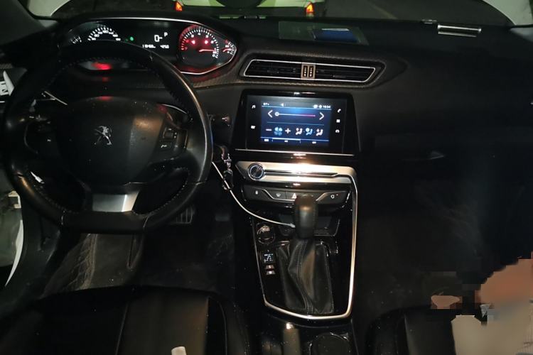 Used Peugeot 308 2016 1.6L Automatic Luxury Edition
