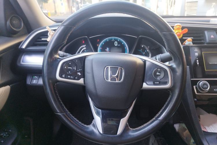 Used Honda Civic 2016 220TURBO CVT Prestige Edition
