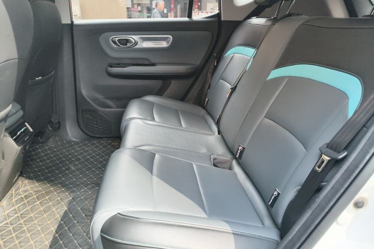 Used AION Y 2022 Plus 70 Smart Edition
