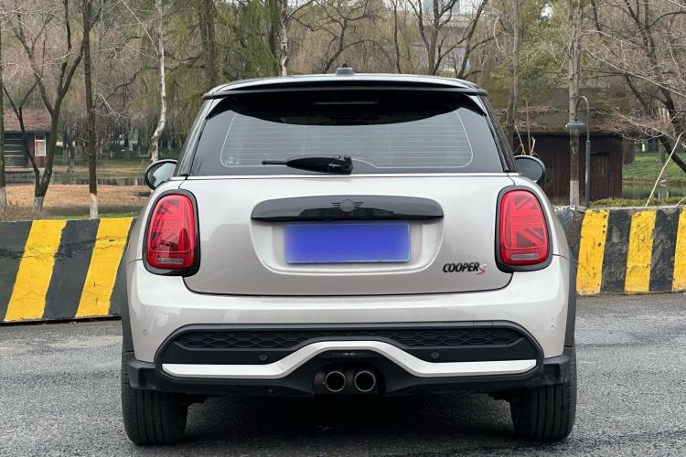 Used MINI MINI 2022 Updated 2.0T COOPER S Artist