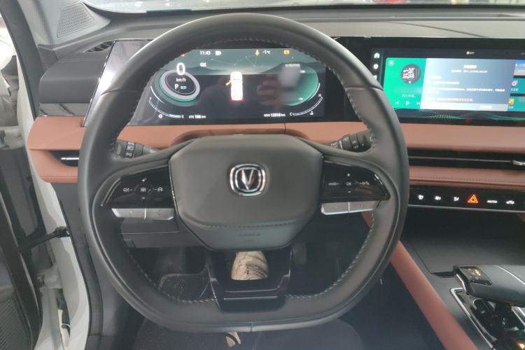 Used Changan CS75 PLUS 2024 3rd Generation Champion Edition 1.5T Intelligent Drive Dynamic Model