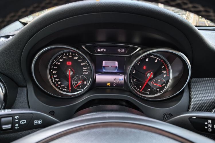 Used Mercedes-Benz GLA 2017 GLA 220 4MATIC Fashion Model