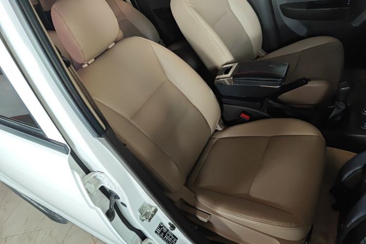 Used Wuling Hongguang 2014 1.5L S Standard Version
