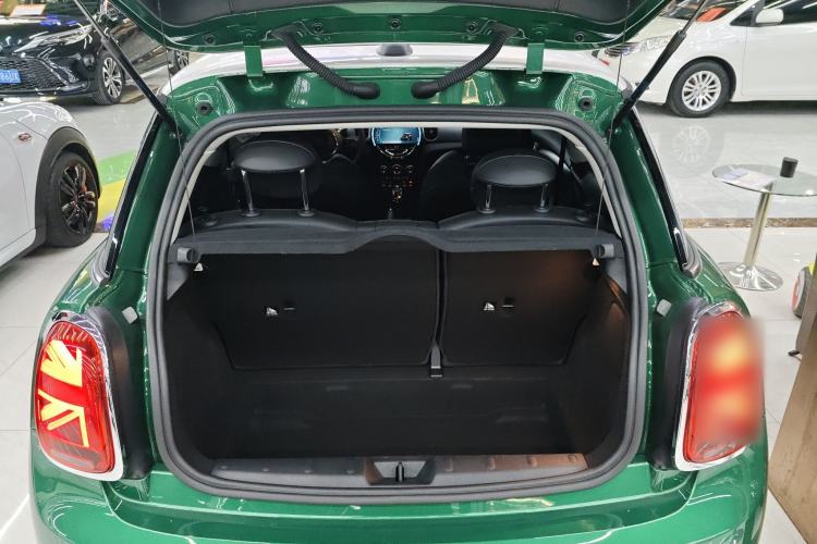 Used  MINI 2022 1.5T COOPER Classic Edition
