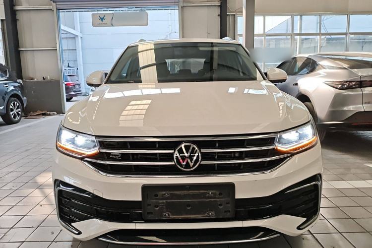 Used Volkswagen Tiguan L 2022 330TSI Automatic Two-Wheel Drive R-Line Enhanced Edition
