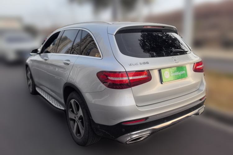 Used Mercedes-Benz GLC 2016 GLC 300 4MATIC Dynamic Model
