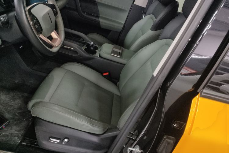 Used  03 2024 472km Four-Wheel Drive Long-Range Version
