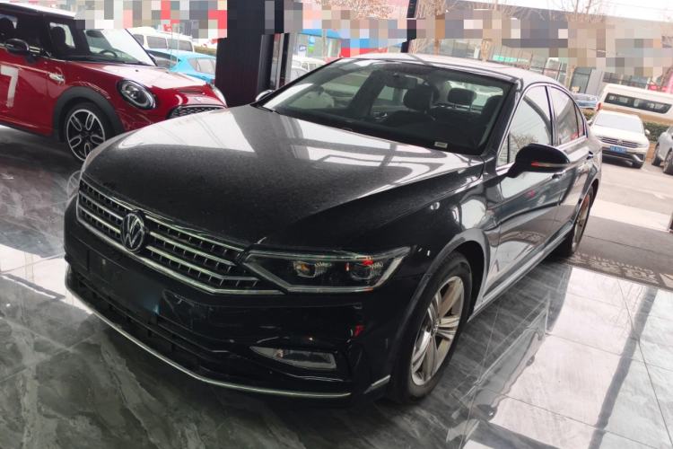 Used Volkswagen Magotan 2025 Zhongxiang Version 280TSI DSG Comfort Edition
