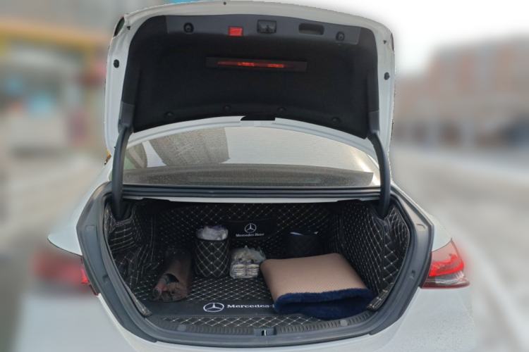 Used Mercedes-Benz E-Class 2021 Facelift E 260 L Sport Edition
