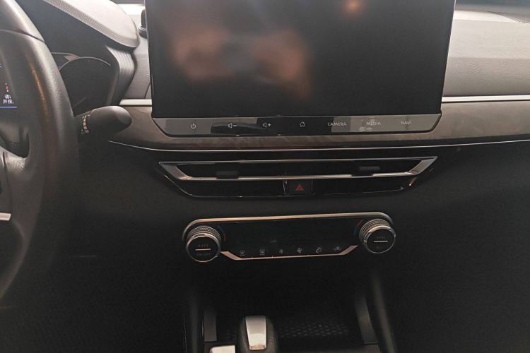 Used Nissan Teana 2022 2.0L XL-TLS Enjoyment Edition
