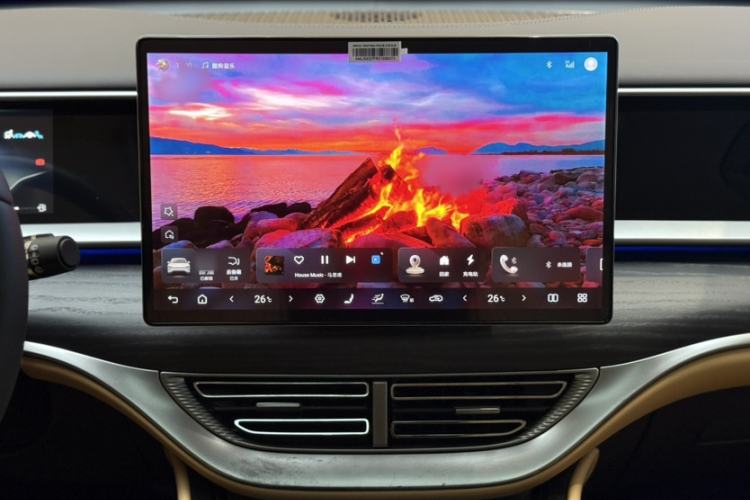 Used Denza D9 2024 DM-i 980 Four-Wheel Drive Prestige Model
