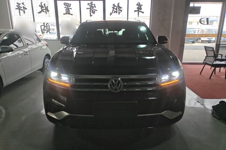 Used Volkswagen Teramont X 2019 330TSI Two-Wheel-Drive Prestige Luxury Edition