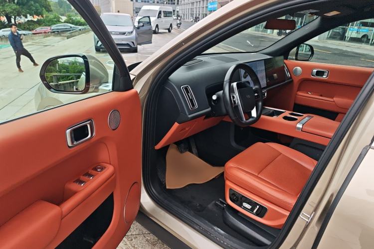 Used Li Auto L9 2022 Max model
