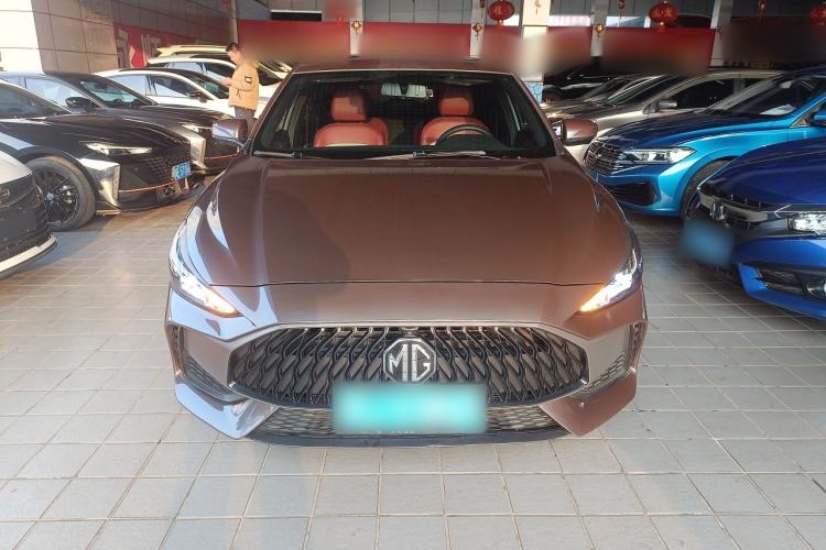 Used MG 5 2022 180 DVVT CVT Youth Luxury Edition
