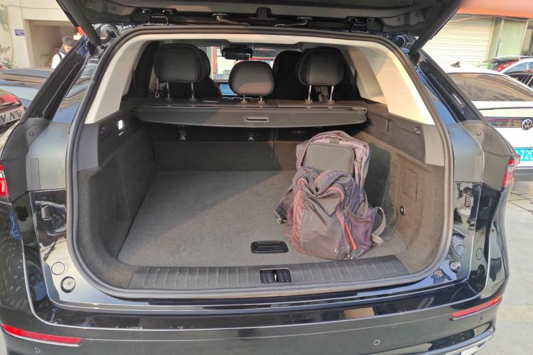 Used Chery Tiggo 9 2025 2.0T Dual-Clutch Two-Wheel Drive Black Samurai Edition 5 Seats