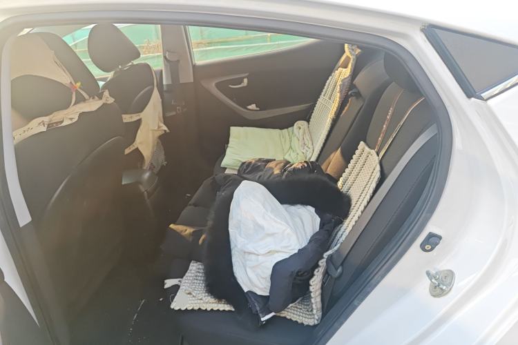 Used Hyundai Elantra (5th Generation / Langdong) 2015 1.6L Manual Leading Model
