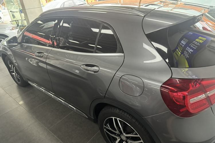 Used Mercedes-Benz GLA 2015 GLA 220 4MATIC Fashion Model
