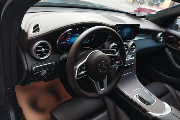 Used Mercedes-Benz GLC 2022 Refreshed GLC 300 L 4MATIC Dynamic Edition Prestige Version
