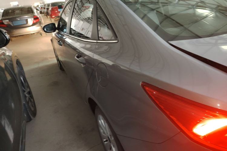 Used Ford Escort 2015 1.5L Automatic Fashion Model
