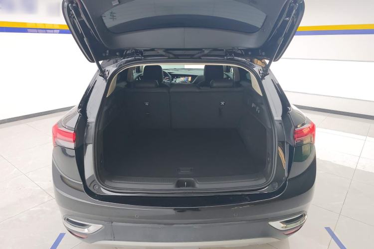 Used Buick Envision 2022 Encore S 552T Two-Wheel Drive Elite Model
