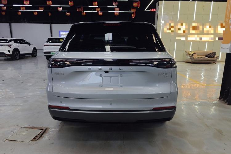 Used  Galaxy Xingjian 7 EM-i 2025 55 km Launch Edition
