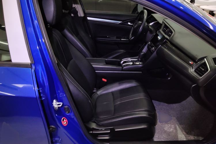 Used Honda Civic 2016 220TURBO CVT Prestige Edition
