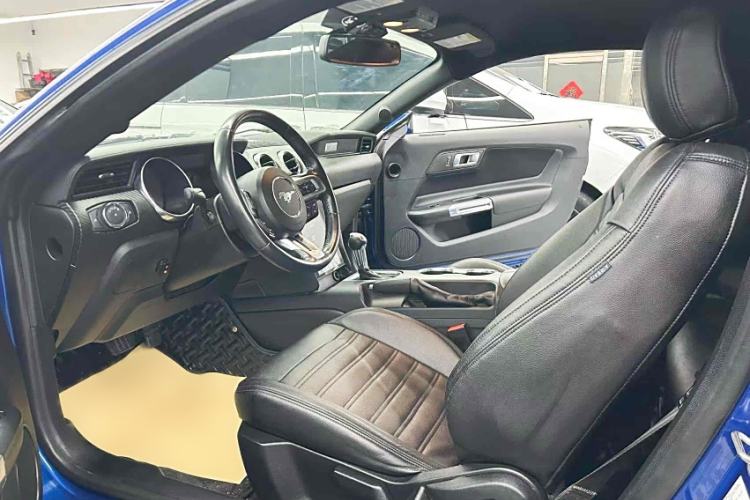 Used Ford Mustang 2018 2.3T Automatic Hardtop Standard Trim U.S. Specification
