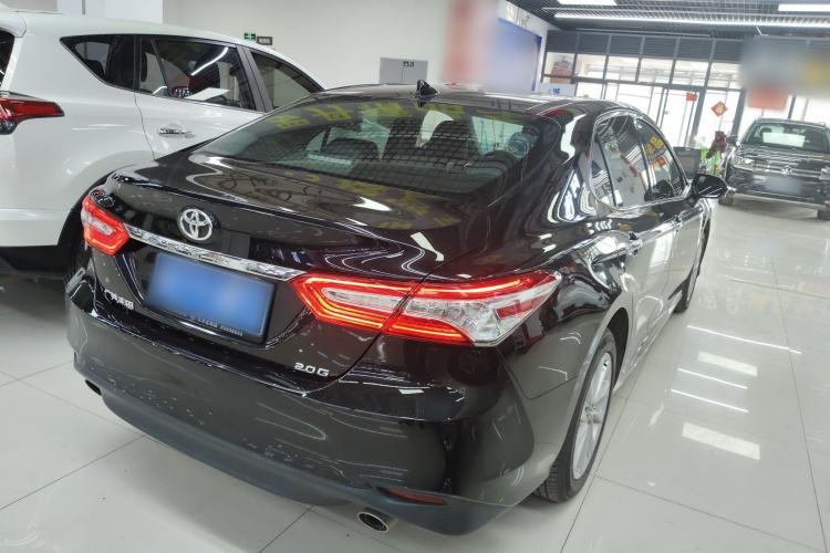 Used Toyota Camry 2021 2.0G Luxury Edition