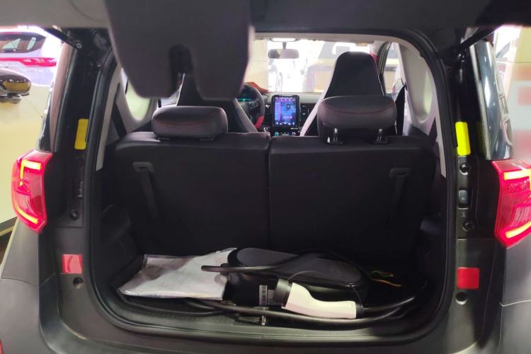 Used Chery Little Ant 2022 Sweet Pink Edition Half-Sugar Version Lithium Iron Phosphate 30 kW 301 km
