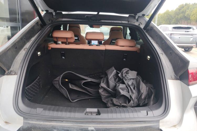 Used BYD Song L EV 2025 662 km Advanced Intelligent Driving Version
