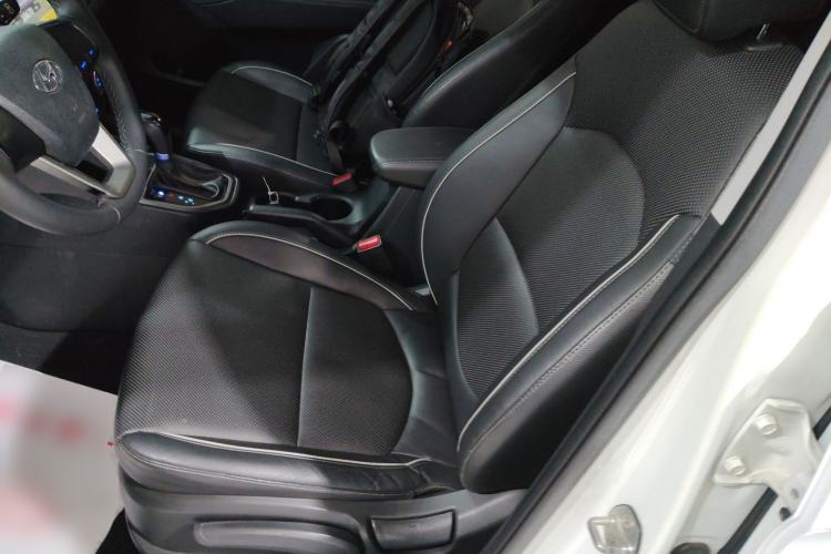 Used Hyundai ix25 2015 1.6L Automatic Two-Wheel Drive Smart GLS Trim
