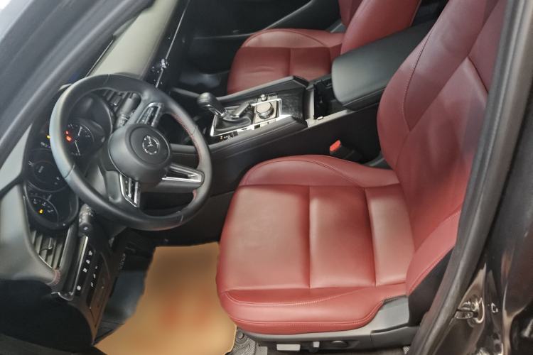 Used Mazda Mazda 3 Axela 2023 2.0L Automatic ZhiZhen Edition
