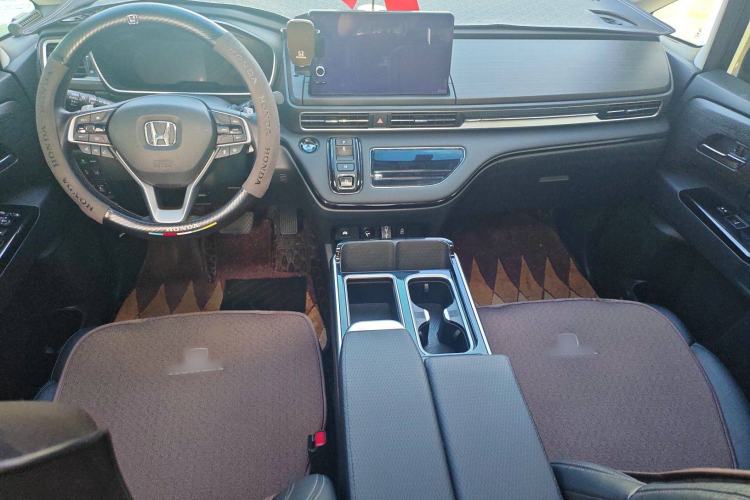 Used Honda Elysion 2022 2.0L eHEV Luxury Edition
