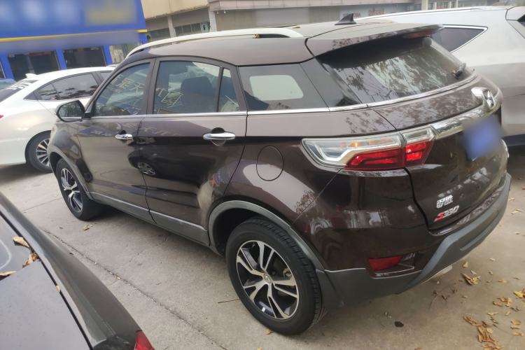 Used JMC Yusheng S330 2016 1.5L GTDi Automatic Two-Wheel Drive Prestige Edition
