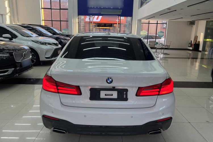 Used BMW 5 Series 2019 525Li M Sport Package