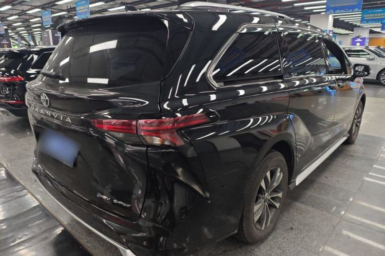 Used Toyota Granvia 2024 2.5L Hybrid Prestige PLUS Four-Wheel Drive Version
