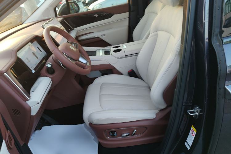 Used BYD Xia 2025 DM-i 1.5T 180km Excellence Model
