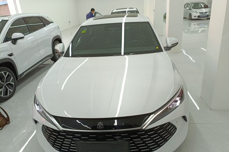 Used BYD Qin L 2025 DM-i Smart Drive 120KM Superior Model

