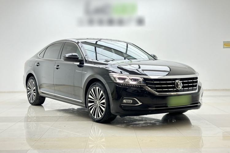 Used Volkswagen Passat 2019 330TSI Luxury Edition China VI Standard