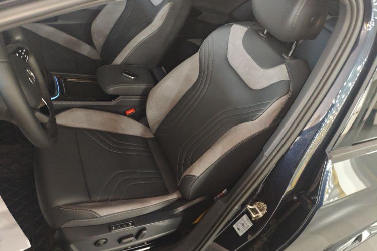 Used Volkswagen ID.4 CROZZ 2024 PRO Model
