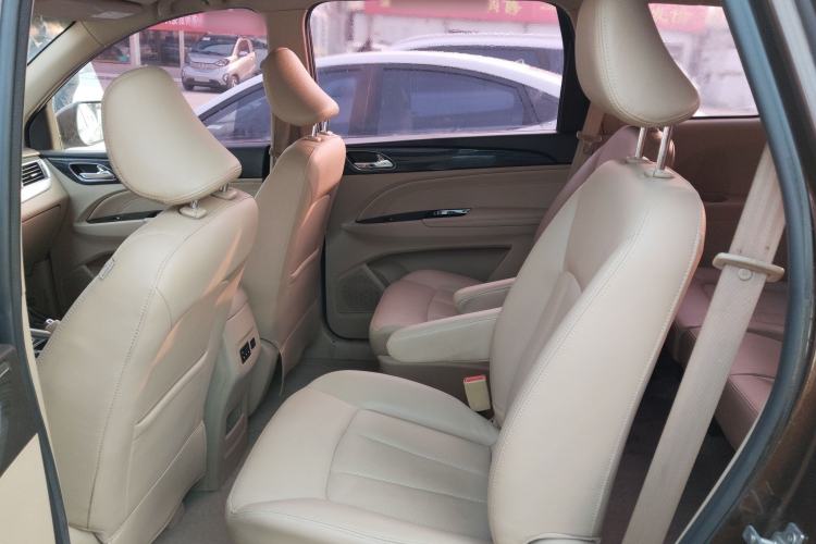 Used Baojun 730 2016 1.5L Manual Comfort Version 7 Seats China V Emission Standard
