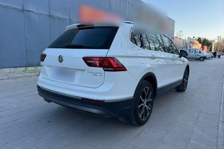 Used Volkswagen Tiguan L 2019 330TSI Automatic Two-Wheel Drive Smart Luxury Version China VI Standard

