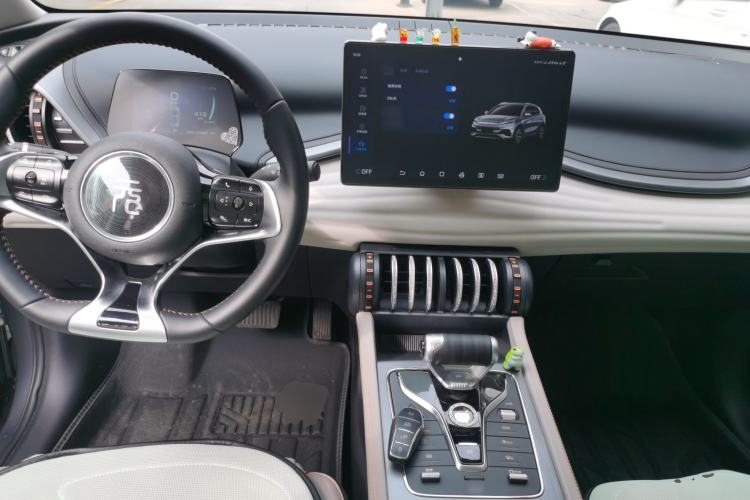 Used BYD Yuan PLUS 2024 Honor Edition 430KM Beyond Model
