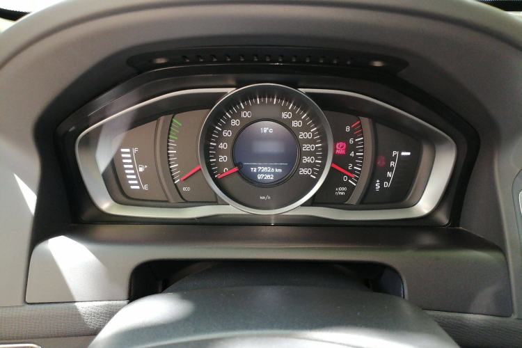 Used Volvo XC60 2014 T5 Zhiyi Edition

