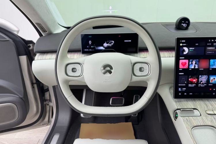 Used Nio ET7 2024 75 kWh Executive Edition
