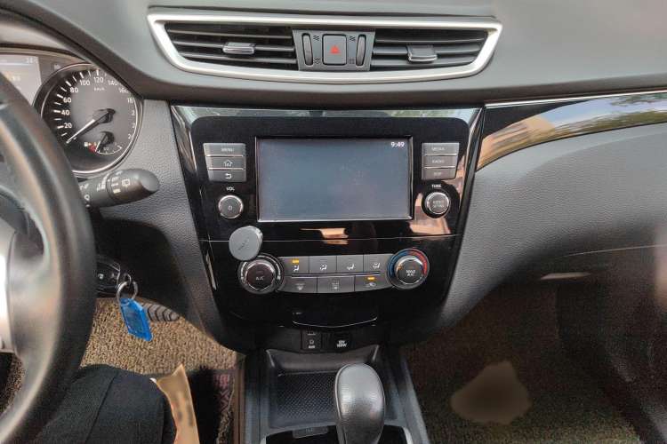 Used Nissan Qashqai 2017 2.0L CVT Smart Enjoyment Version China V Standard